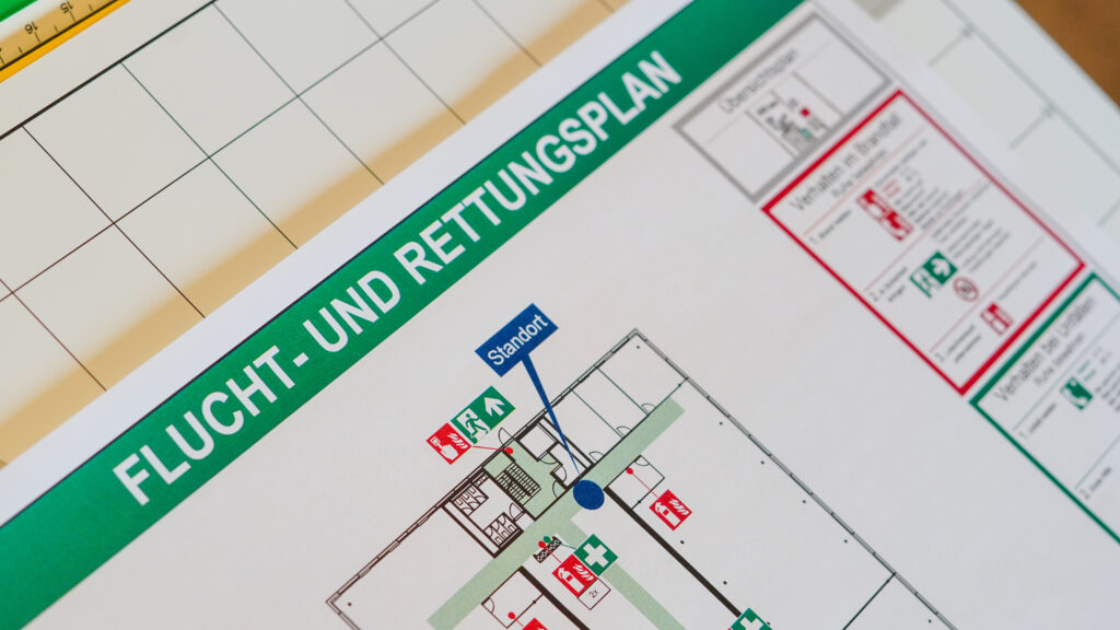 Flucht- und Rettungspläne